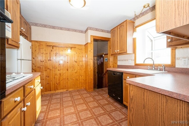 Photo - 4097 Bailey Ave