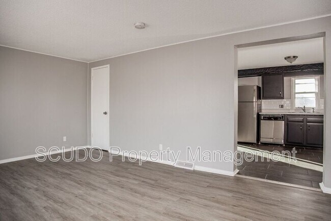 Photo - 7906 N Pennsylvania Ave