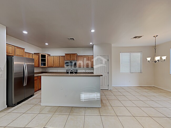 Photo - 15424 W Poinsettia Dr