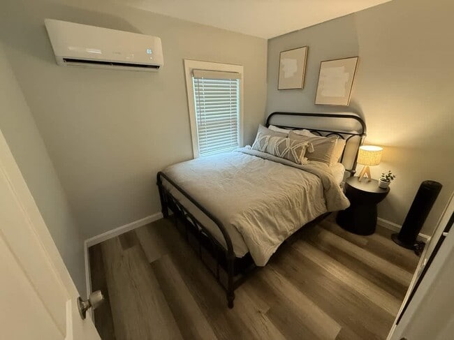 Photo - 19 Auburn Ave Unit 1