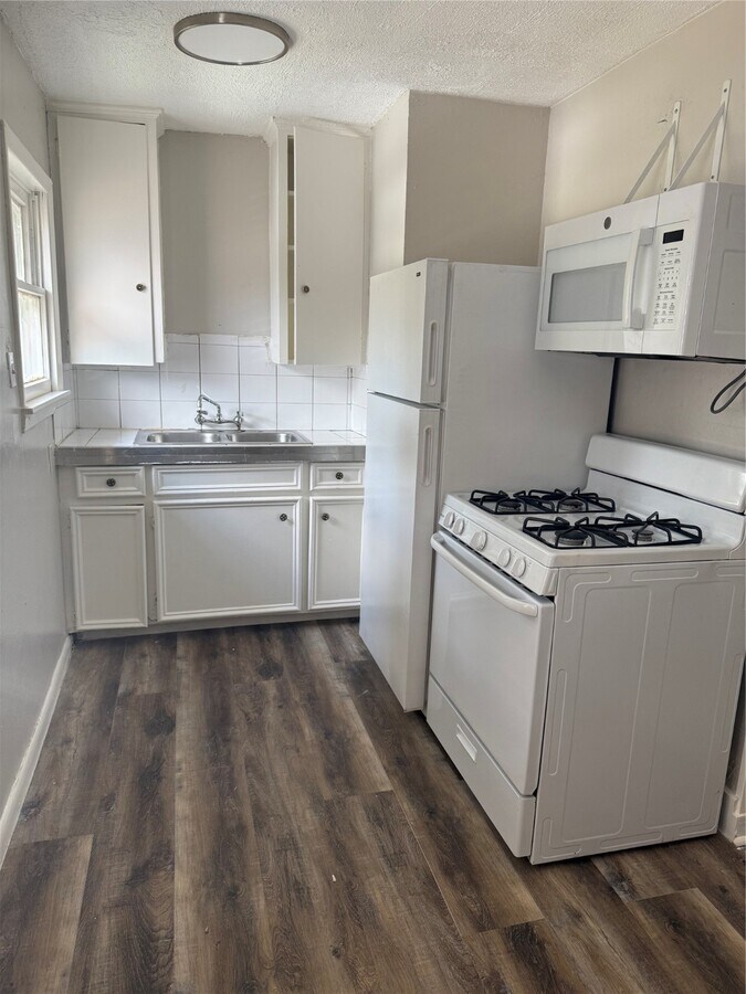 Photo - 2917 Ashley St Unit 3