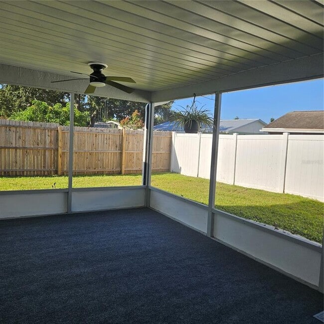 Photo - 6008 Firefly Ln