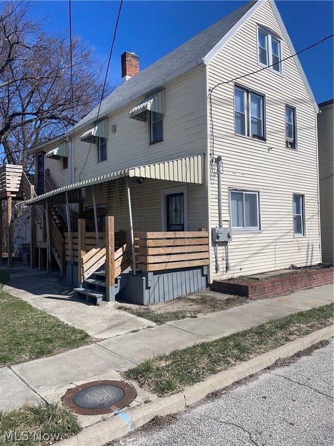 Building Photo - 12007 Beulah Ave Unit down