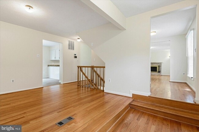 Photo - 9708 Locust Hill Dr