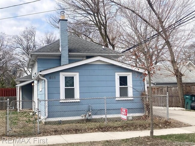 Building Photo - 611 Fairgrove Ave