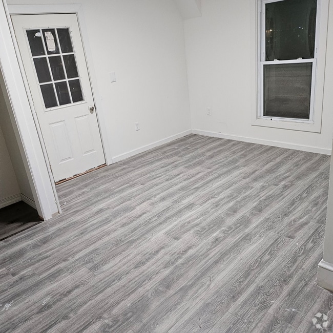 Building Photo - 513 3rd St Unit 3 Franklin Rental