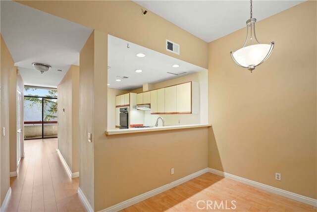 Photo - 500 E Del Mar Blvd