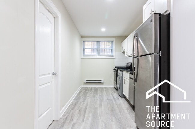 Photo - 726 W Roscoe St Unit SGDN