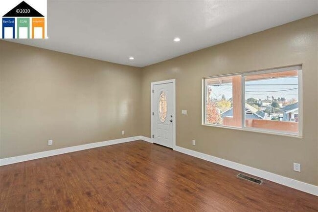 Photo - 2211 42nd Ave