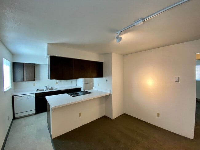 Photo - BF1211 Unit 2