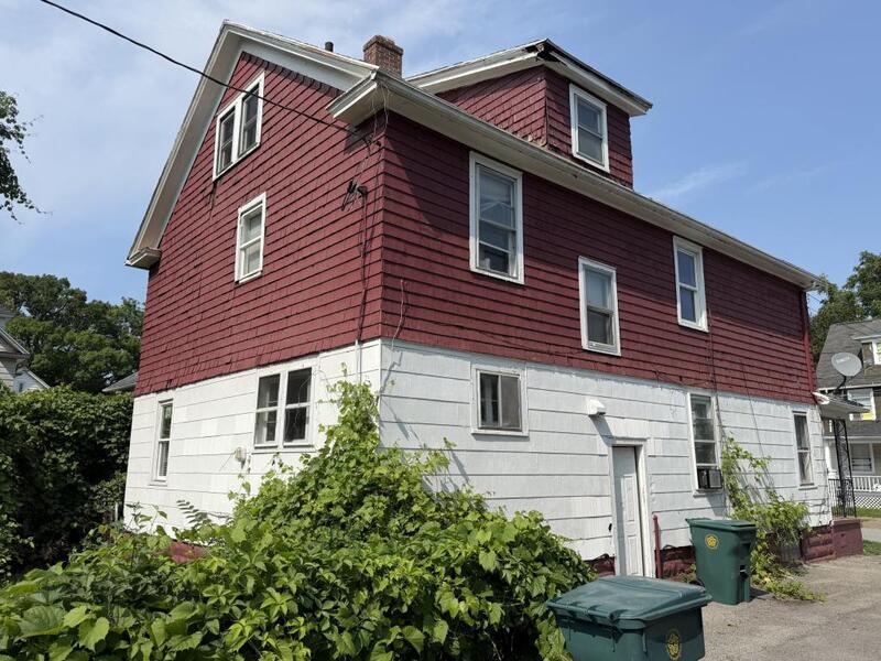 Photo - 107 Sterling St