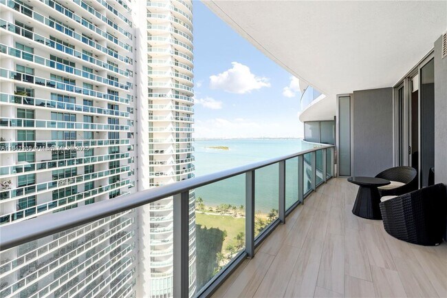 Photo - 488 NE 18th St Unidad 2307 Rental