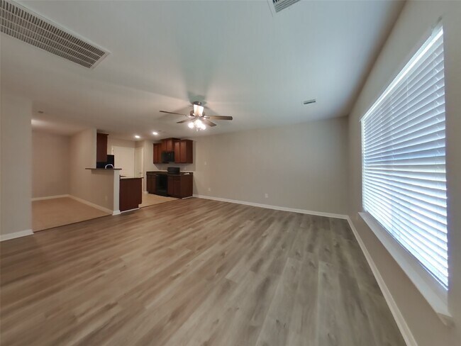 Photo - 24033 Wilde Dr