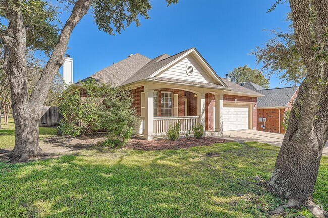 Building Photo - 15013 Doria Dr Rental