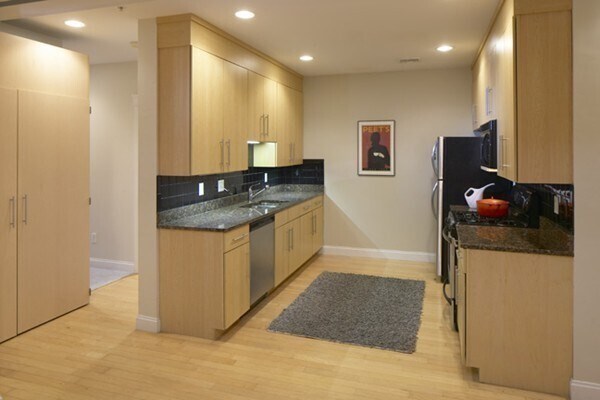 Photo - 23 Park St Unit 1