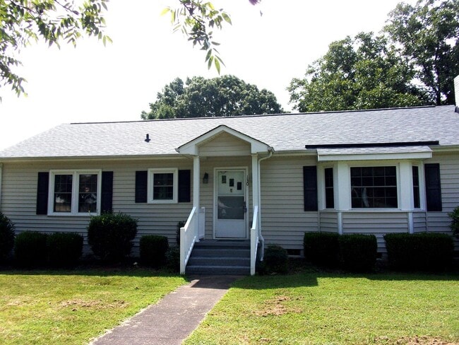 Photo - 130 Bailey Ave