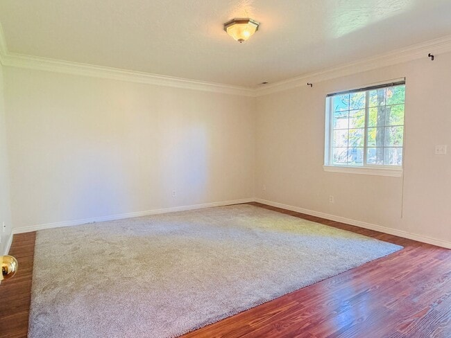 113 Penhurst Pl