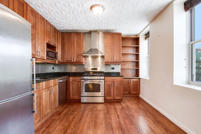 Photo - 240-242 E Houston St