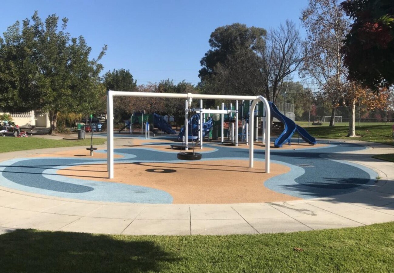 Photo - 1074 Amarillo Ave