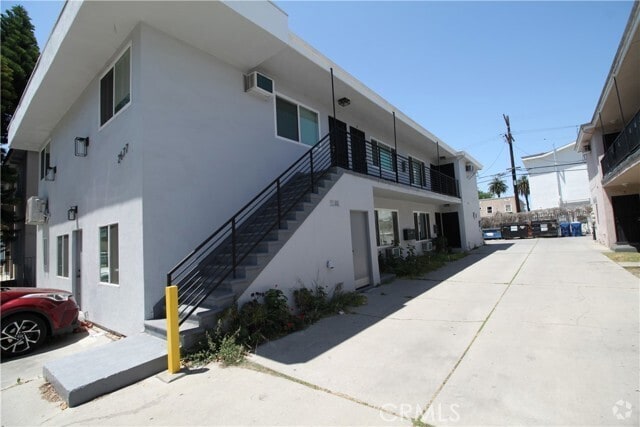Building Photo - 2677 Orchard Ave. Unit 5 Rental