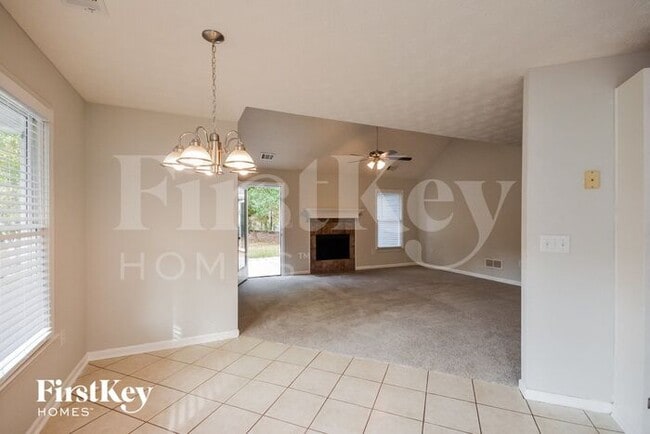 Photo - 160 Creekstone Ct