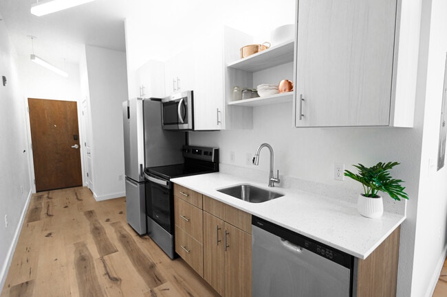 Kitchen - Urban Loft Co. Conway- Utilities Included