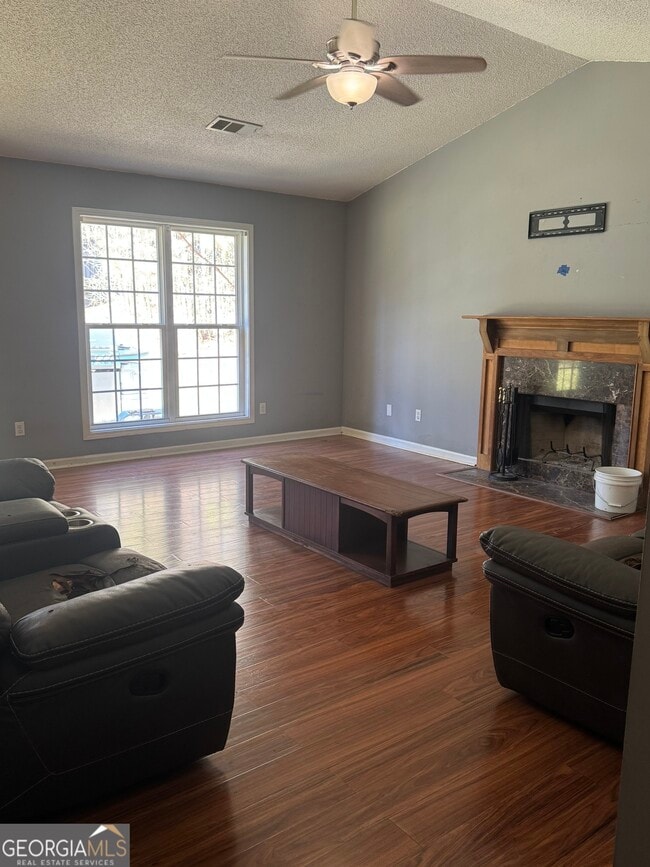 Photo - 1579 Madison Ct