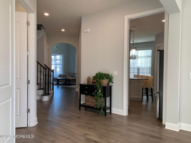 Photo - 67 Samjan Cir