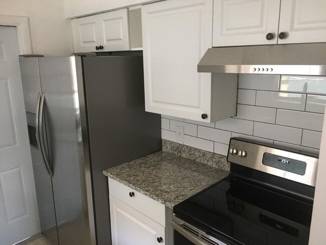 Photo - Remodeled 3 bedroom / 2 bath in Coquina Ke...