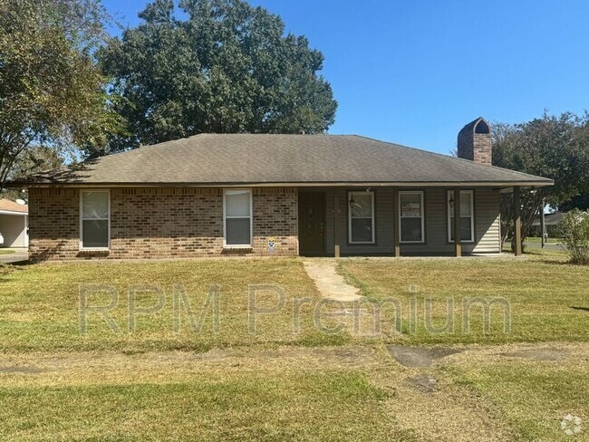 Building Photo - 2175 Deerwood Dr Rental