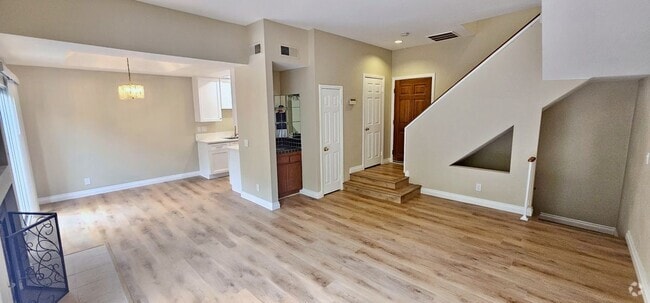 Building Photo - 3800 Stocker St Rental