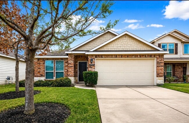 Building Photo - 5703 Casa Martin Dr