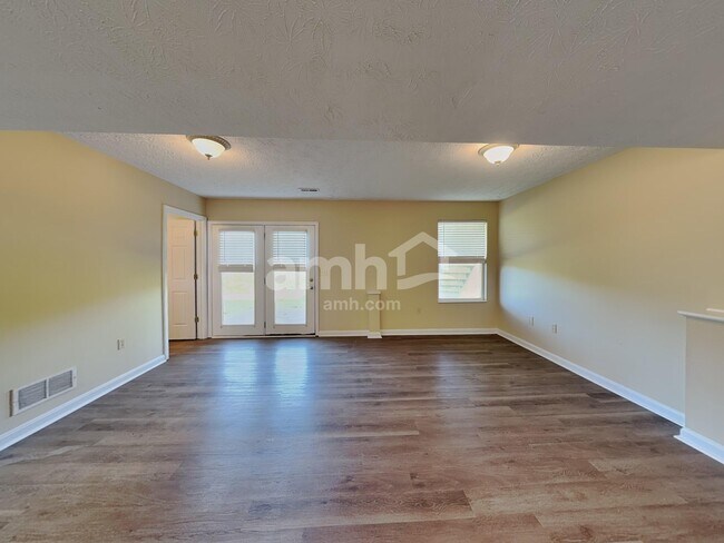 Photo - 10296 Manassas Ct House