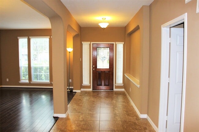 Photo - 3505 Barrington Ct