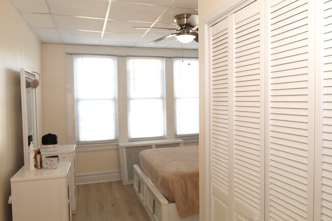 Photo - 24 Rutland Ave