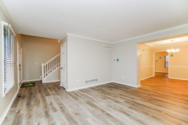 Photo - 156 Locust Curve Dr