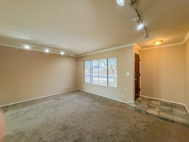 Photo - 2812 S Cottonwood Dr