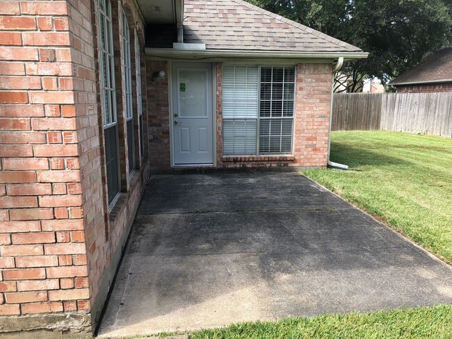 Building Photo - 4610 Plantation Creek Dr Rental