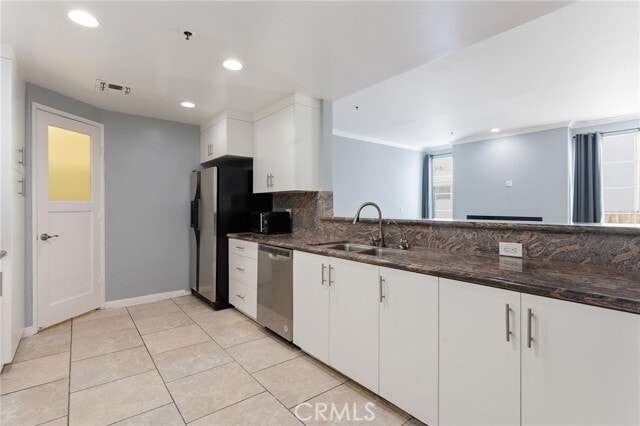 Photo - 5350 White Oak Ave Unidad 413