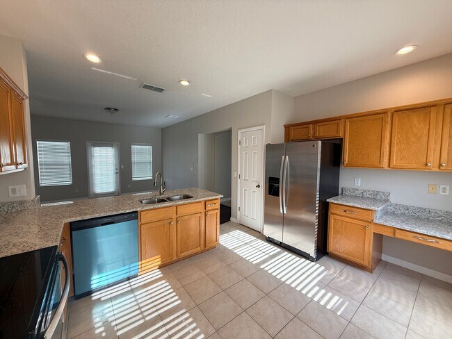 Photo - 1110 Oakpond, Celebration, FL 34747 4 bedroom/2 bath/2car garage