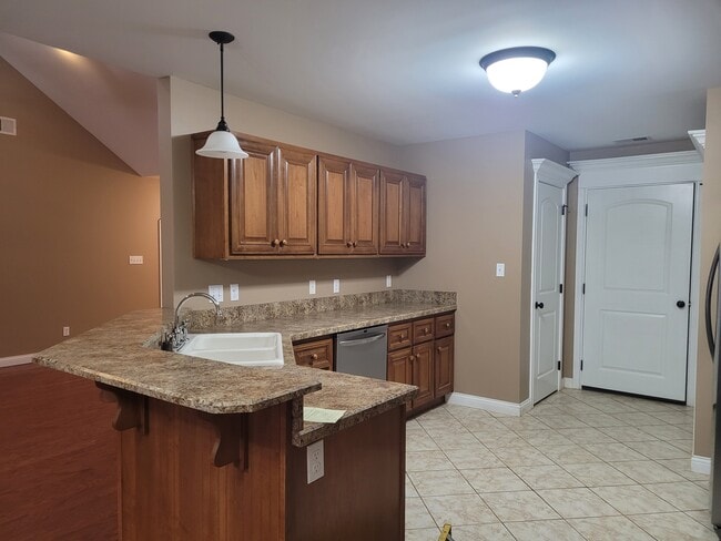 Kitchen - 528 N 2nd St