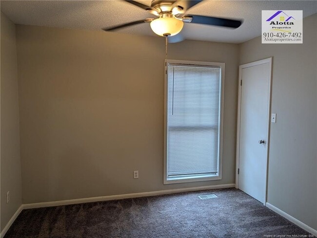 Photo - 482 Corning Pl