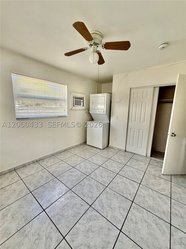 Photo - 6137 SW 20th St Unit A