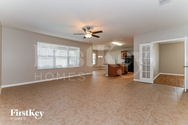 Photo - 1716 SW 1st Ave
