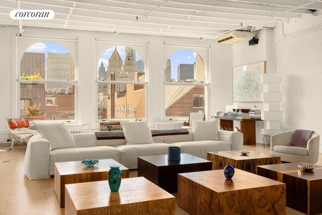 Photo - 184 Grand St