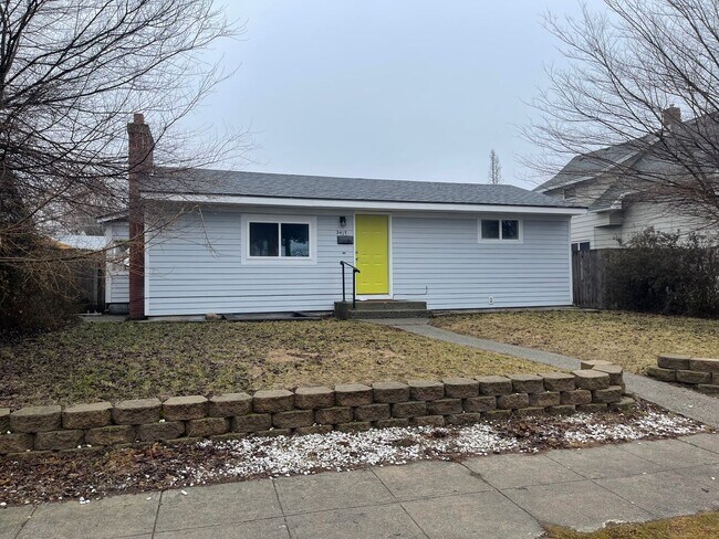 3 Bedroom Home in North Spokane - 3 Bedroom Home in North Spokane