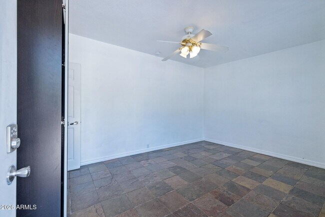 Photo - 1611 E Cedar St
