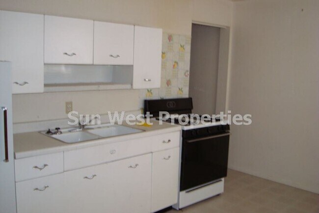 Photo - 201 S Eva Ln Unit #B