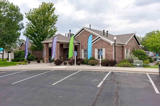 Photo - Waterford Place Apartments