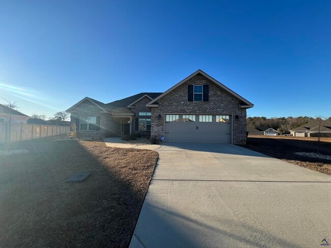 Building Photo - 122 Boundary Dr